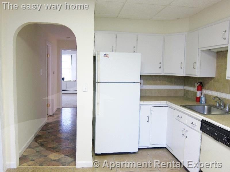 19 Wesley St - Photo 2 of 12