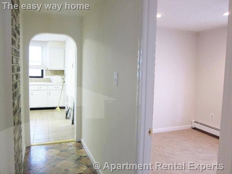 19 Wesley St - Photo 6 of 12