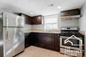 featured image of 2614 N Springfield Ave