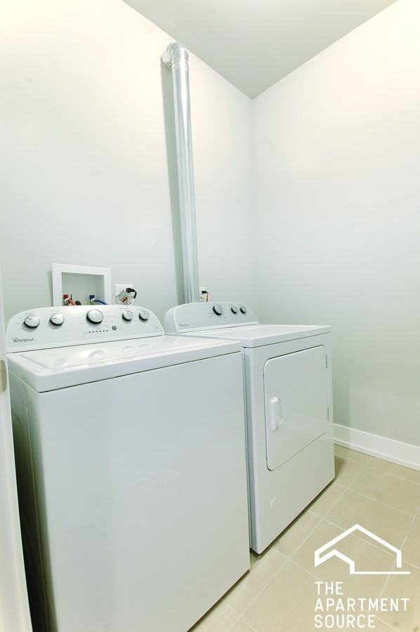 1202 Waukegan Rd #306 - Photo 7 of 12