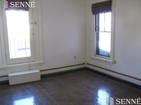 16 Clinton St #B - Photo 7 of 12