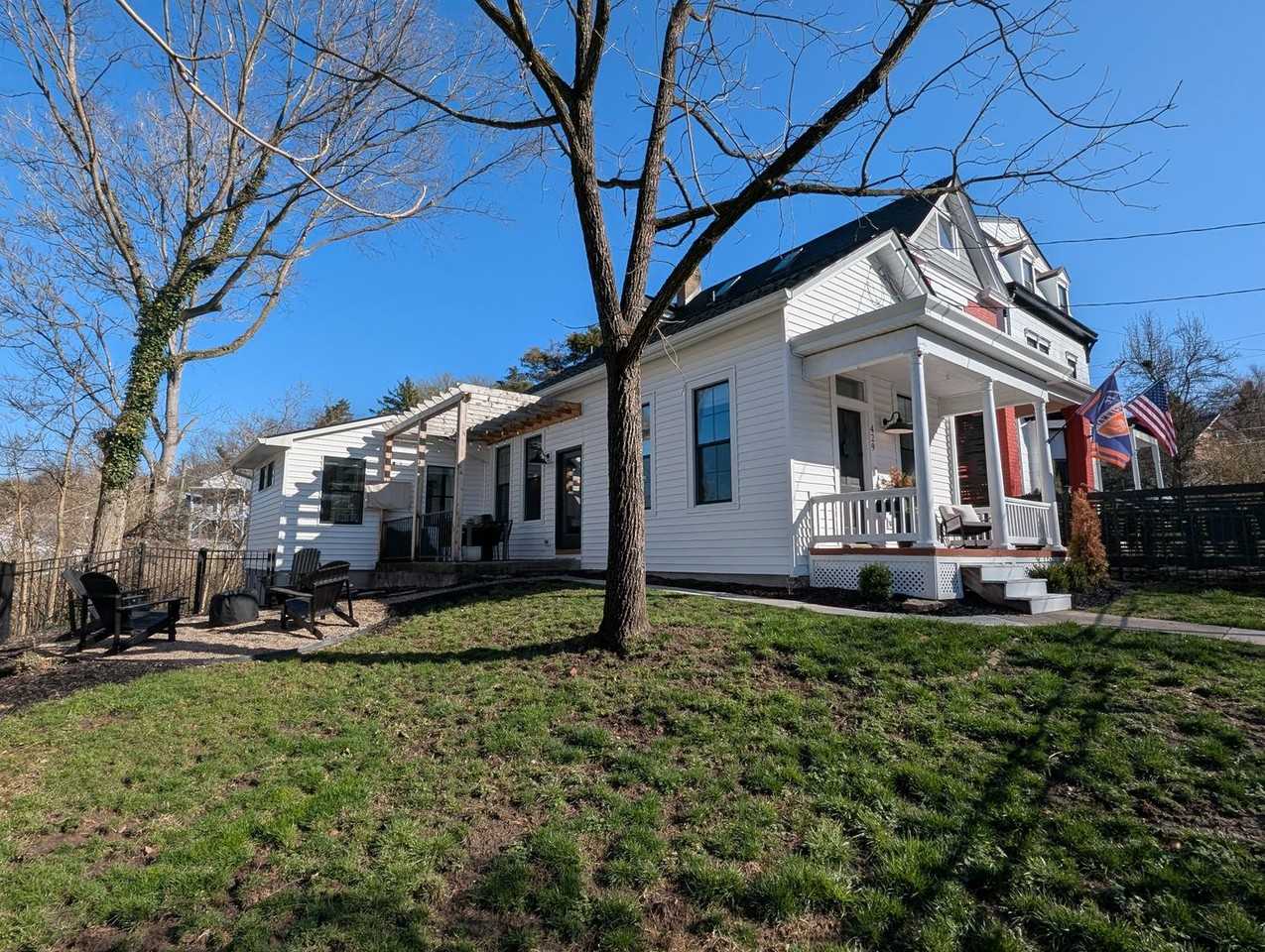 429 Mcdowell St - Photo 2 of 18