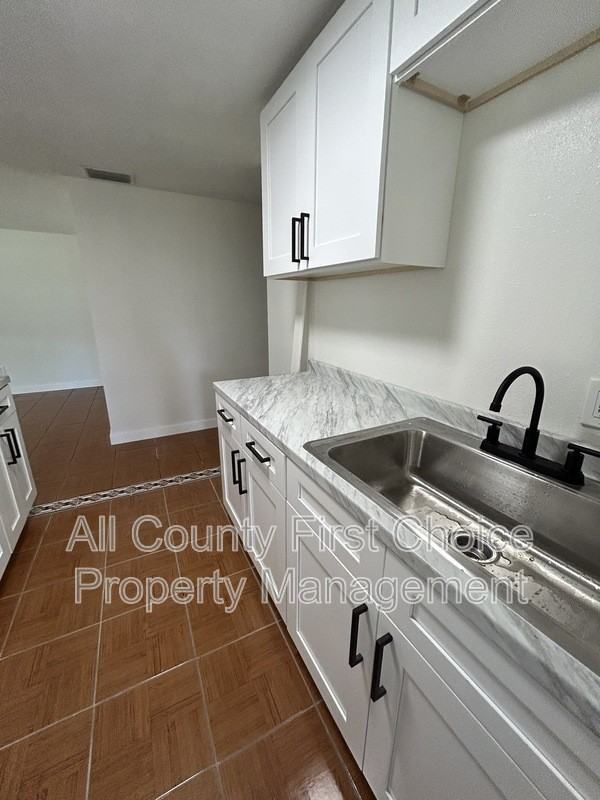 7406 S Morton St - Photo 2 of 16