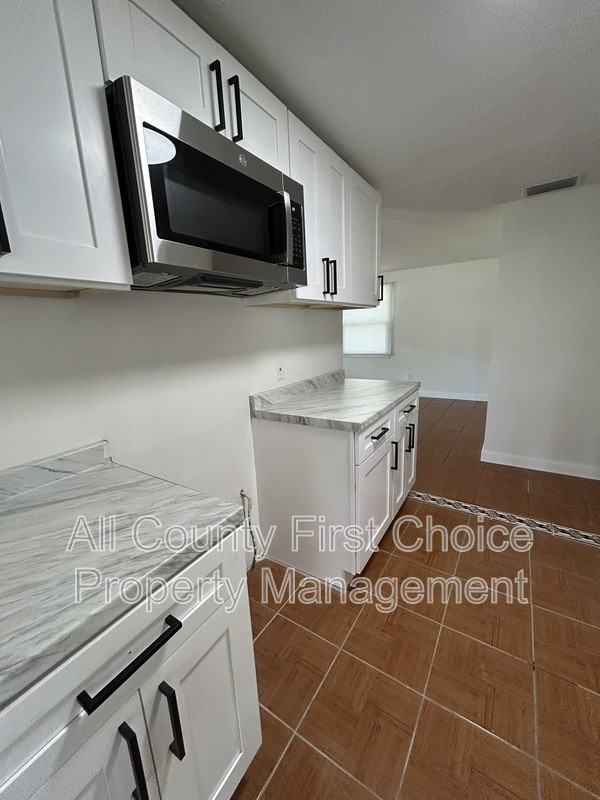 7406 S Morton St - Photo 3 of 16