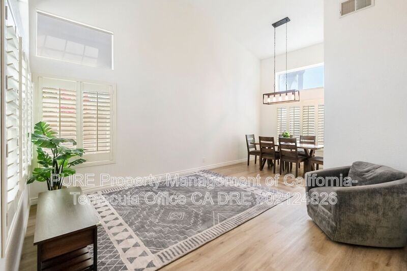 24033 Manresa Ct - Photo 3 of 19