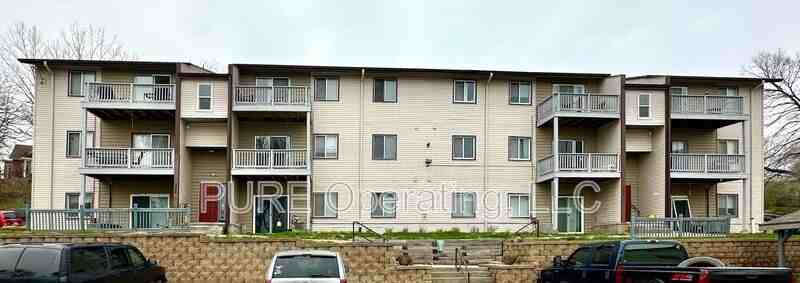 302 Ebaugh St #302-11 - Photo 2 of 6