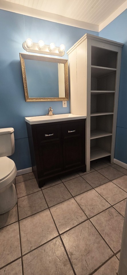 3254 Delarue Dr - Photo 2 of 13