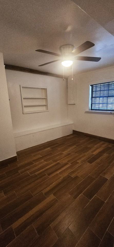 3254 Delarue Dr - Photo 6 of 13