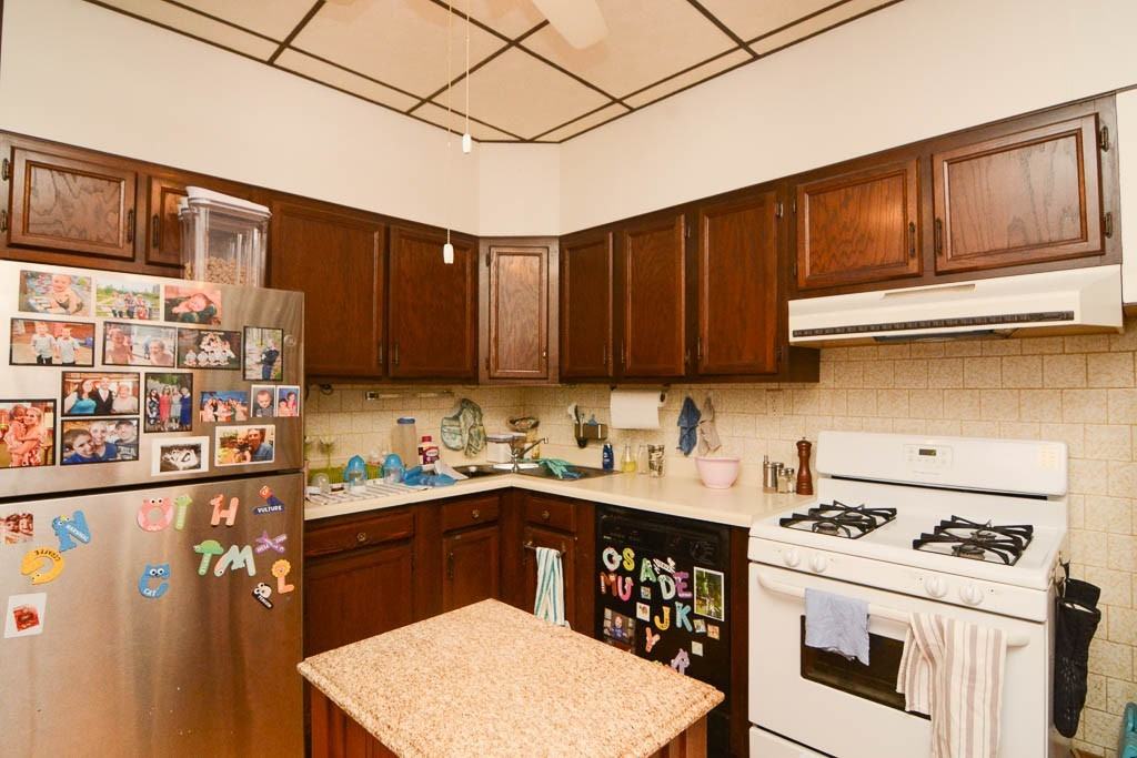 3718 N Magnolia Ave #1 - Photo 3 of 21