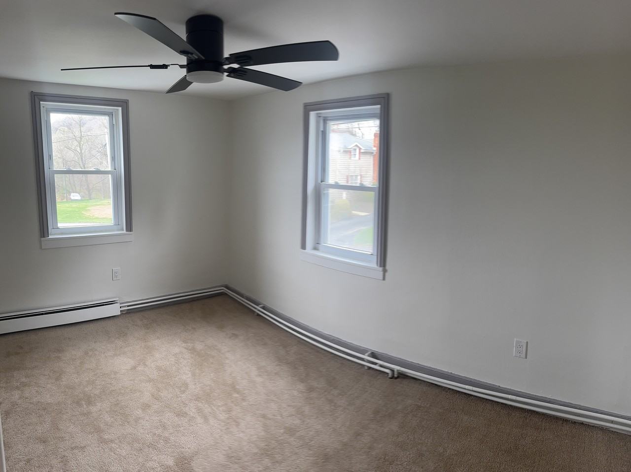242 Summitville Rd - Photo 7 of 23
