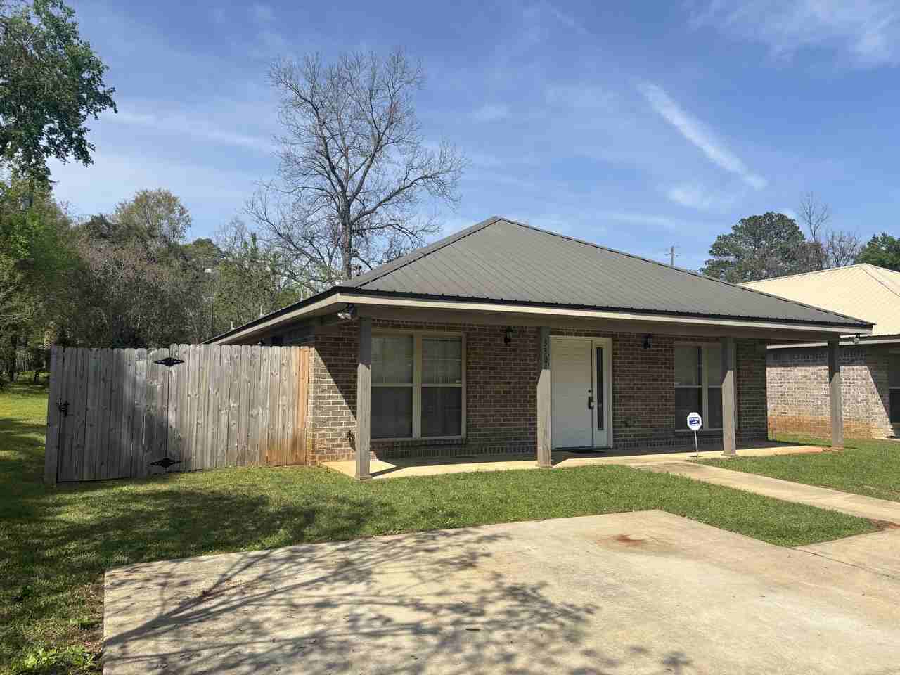 3304 Moody St - Photo 2 of 28