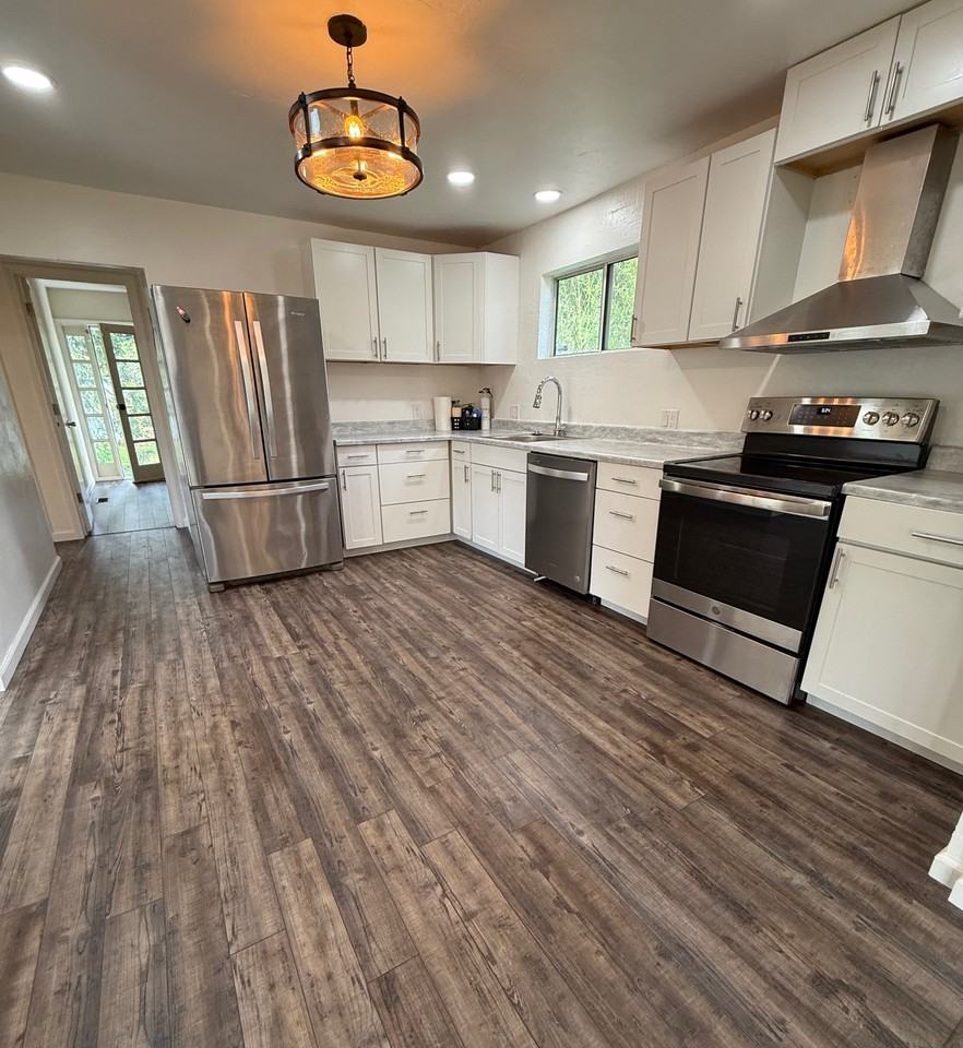 8417 Lafayette St - Photo 2 of 7