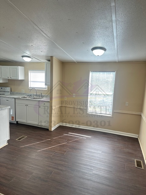 586 Gatlin Rd Ne - Photo 7 of 23