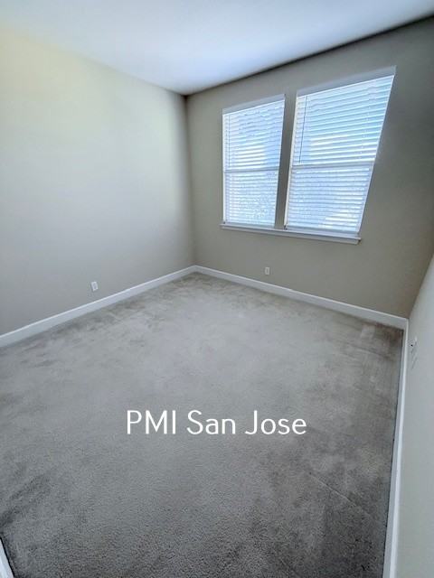 2140 Klassen Way - Photo 7 of 17