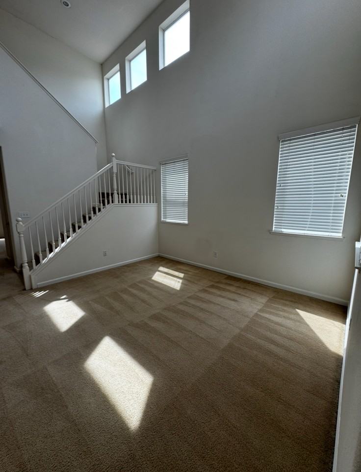 3841 Melody Ct - Photo 4 of 40