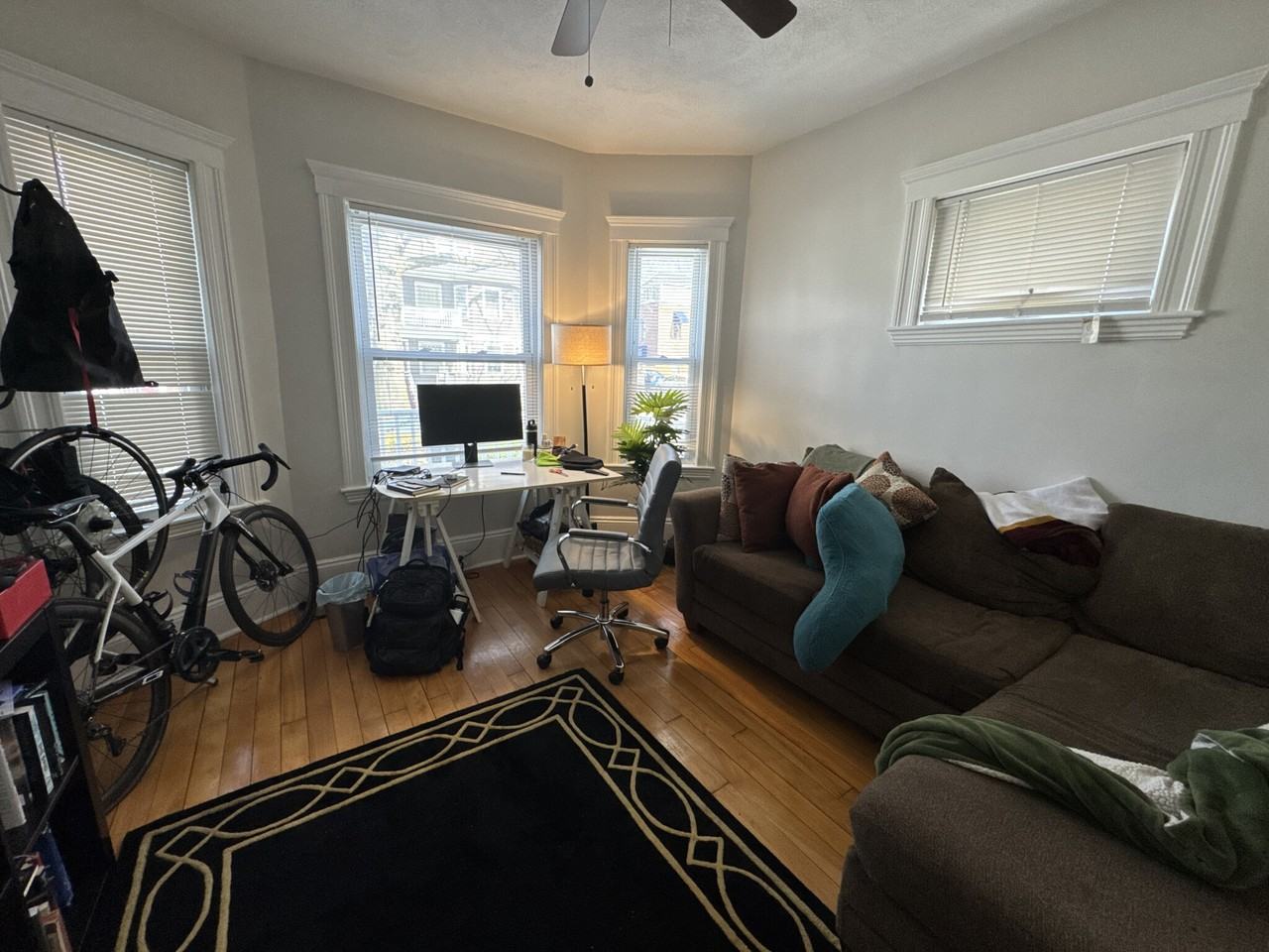 308 Concord Ave - Photo 6 of 19