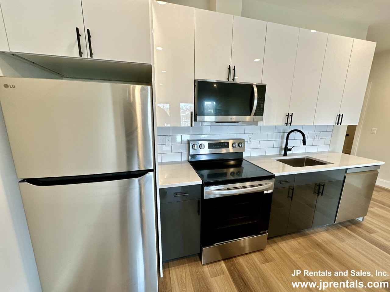 63 Belgrade Ave #107CO - Photo 3 of 11