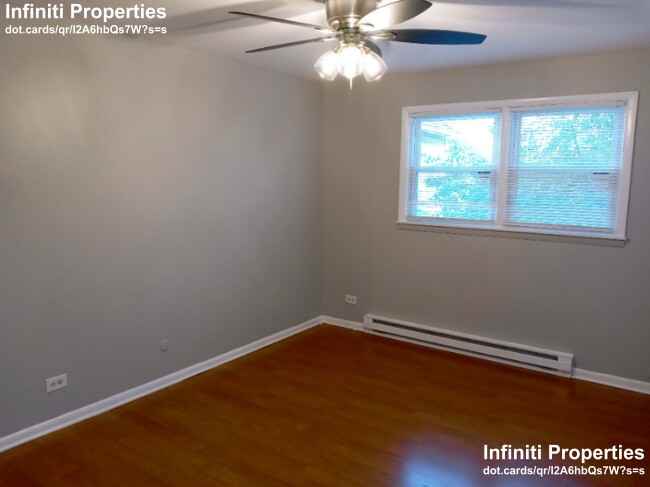 474 W 14th Pl #8 - Photo 6 of 7