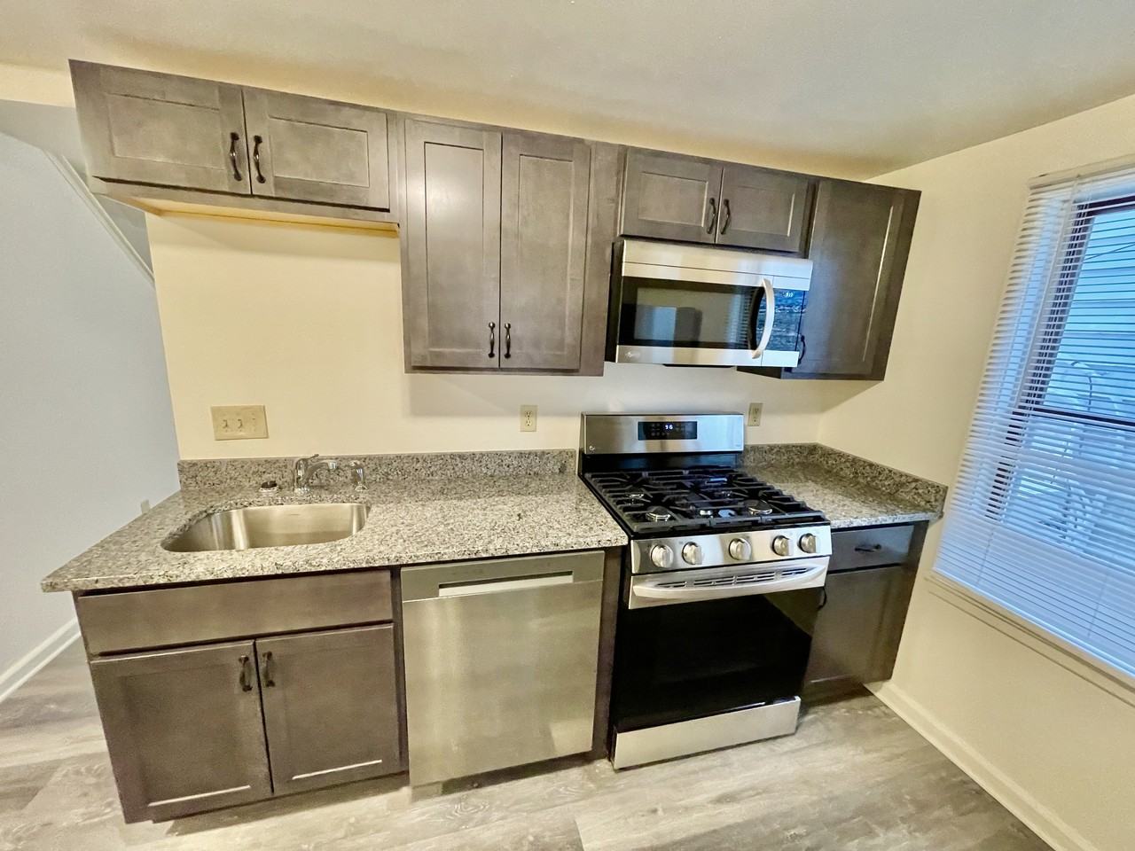 26 Argyle Street - Photo 4 of 21