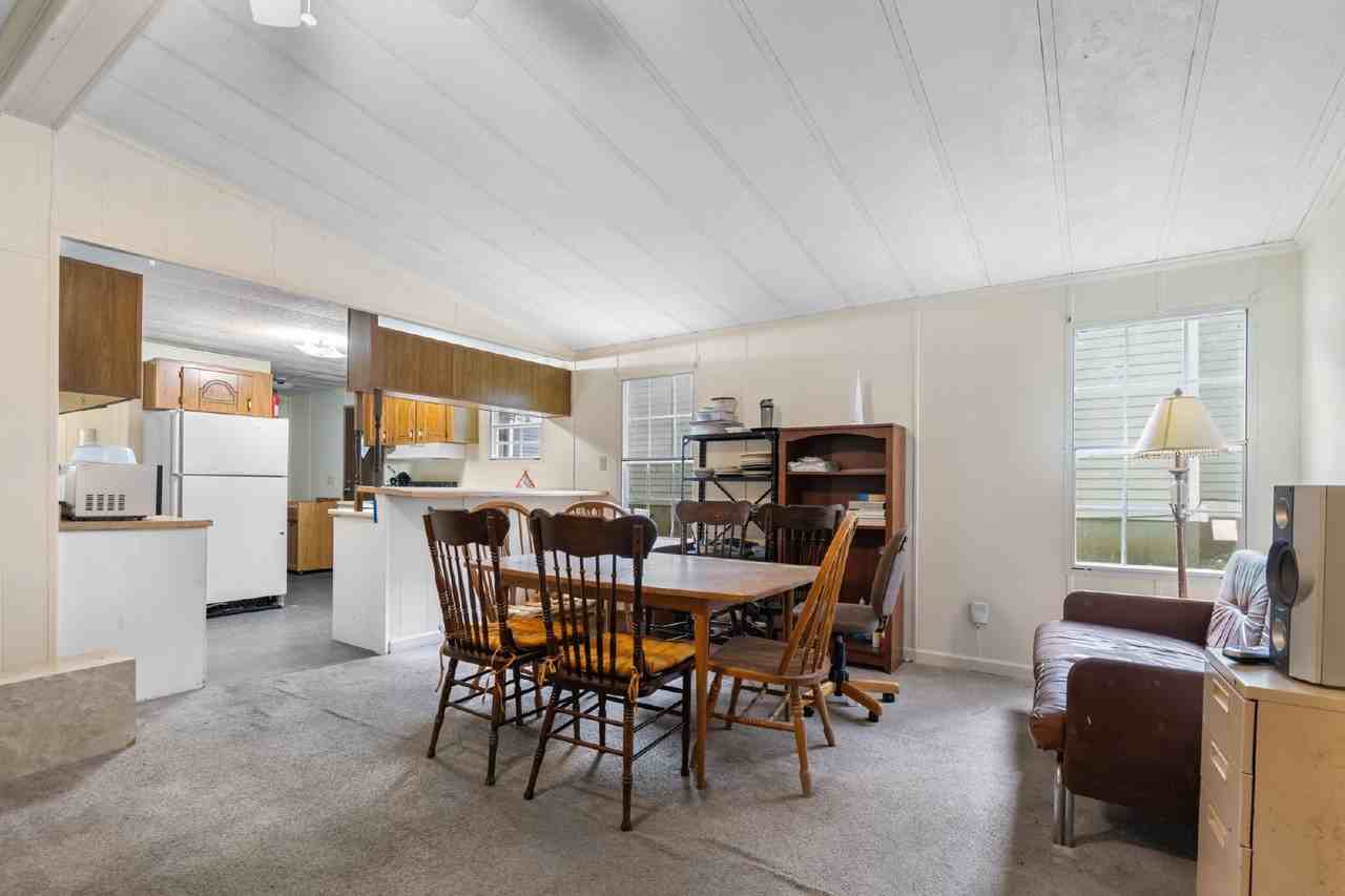 1061 Center Street Northwest, C - Photo 4 of 18