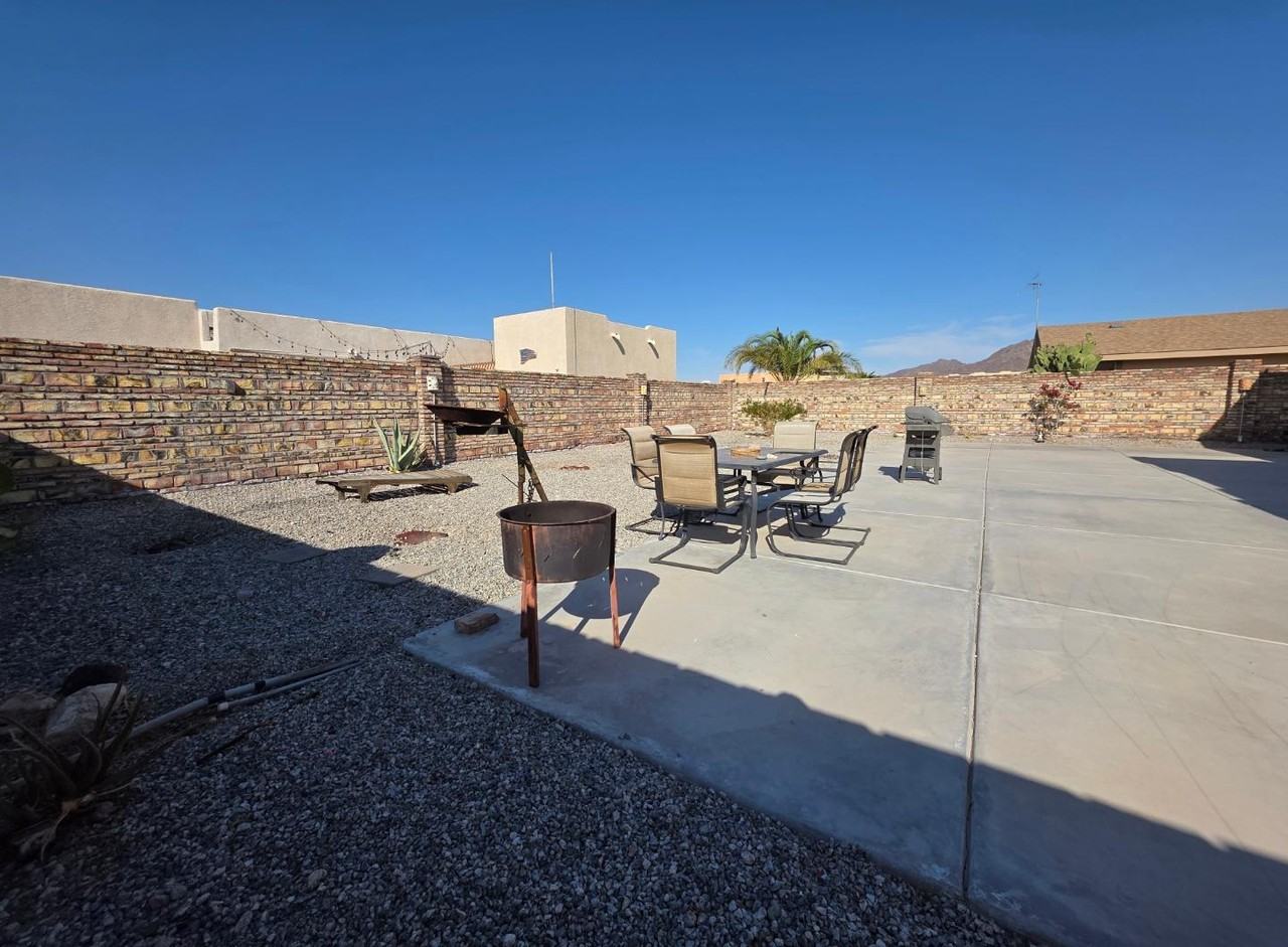 14324 E 50th Dr - Photo 5 of 20