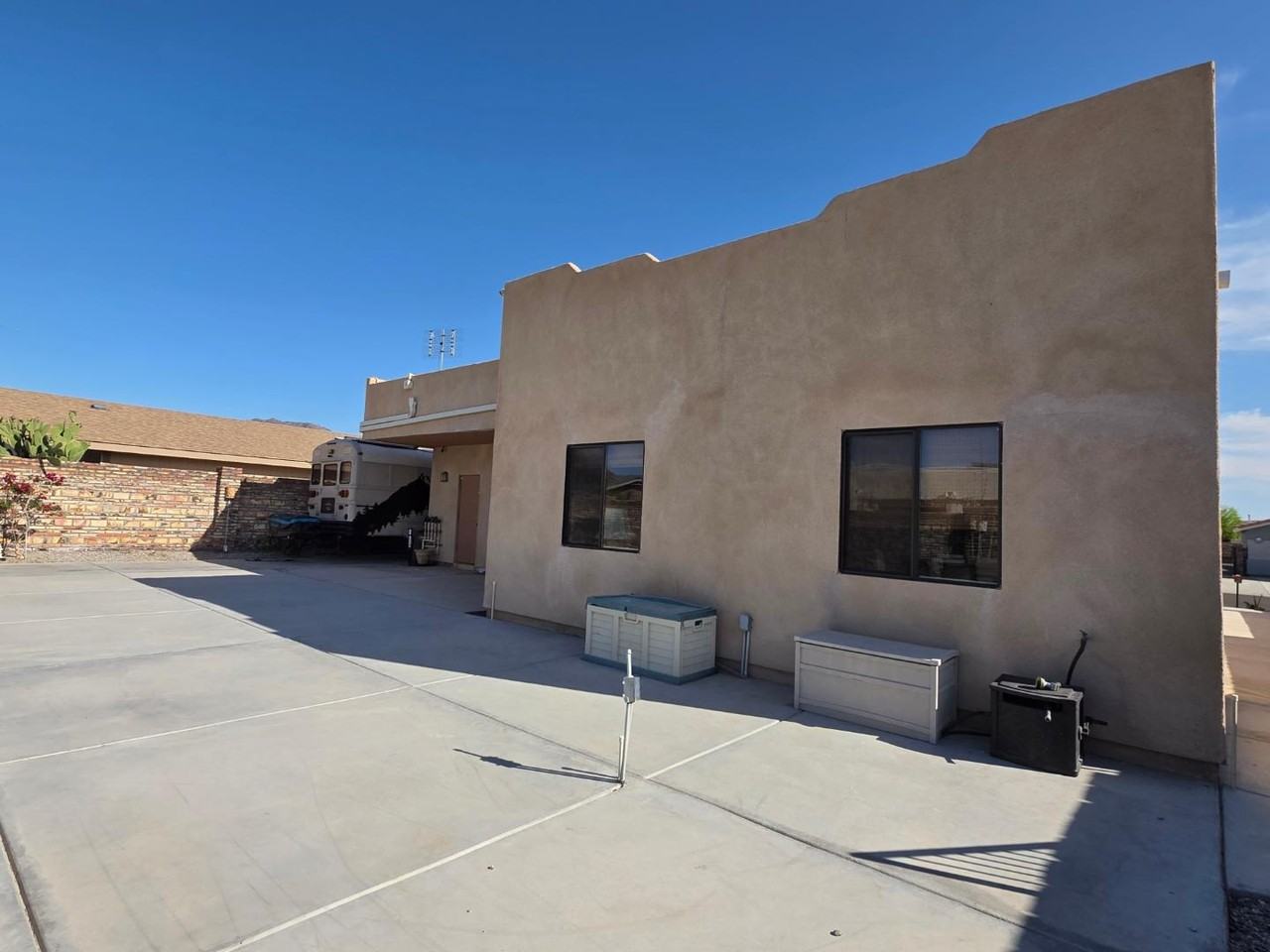 14324 E 50th Dr - Photo 7 of 20