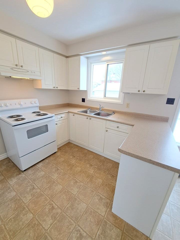 1263 Queenston Road - Photo 3 of 27