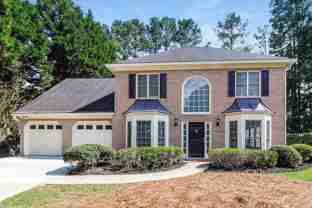 4832 Helga Way Ne - Photo 1 of 1