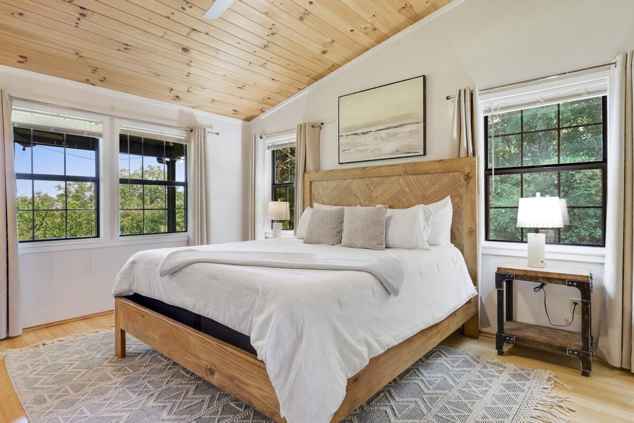 443 Fox Run Dr #1018182P - Photo 6 of 40