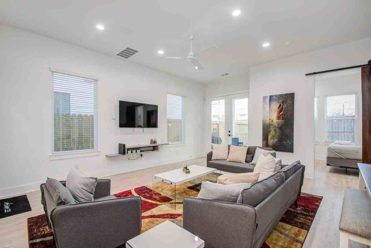 4109 Hare St #1019559P - Photo 2 of 35