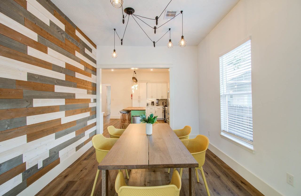 410 James St #1031793P - Photo 4 of 39