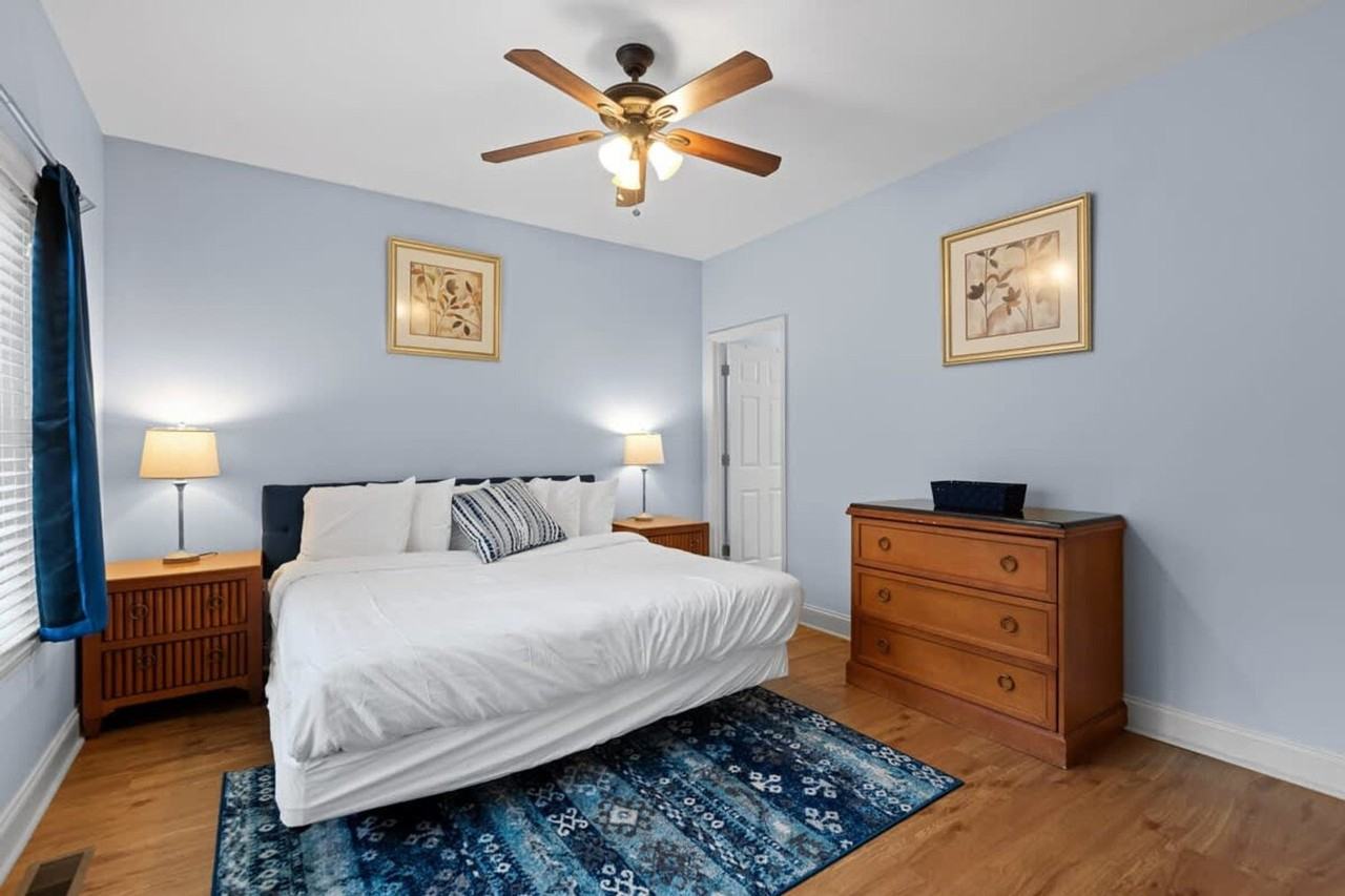 622 N Highland Park Ave #1043539P - Photo 4 of 32