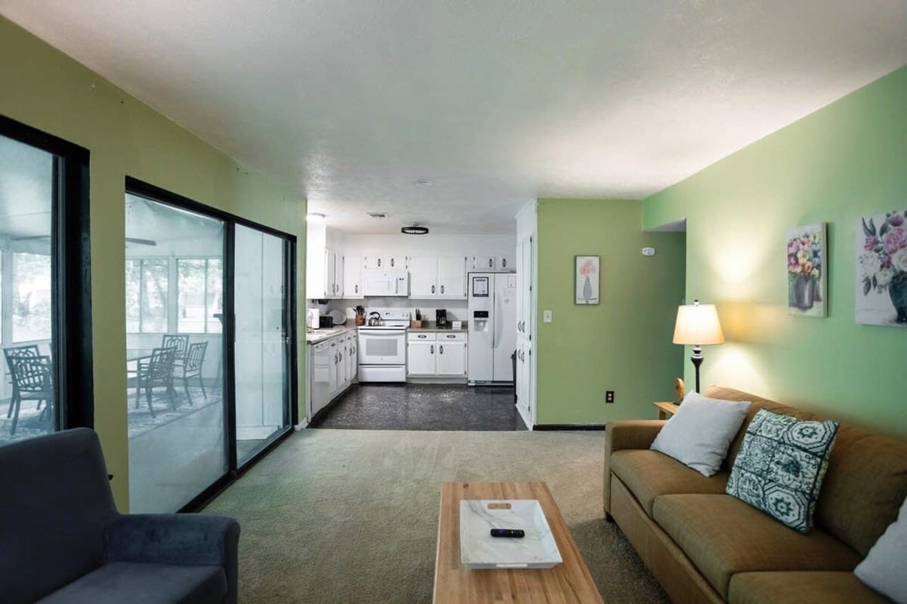 2916 Moorcroft Dr #1043818P - Photo 4 of 50