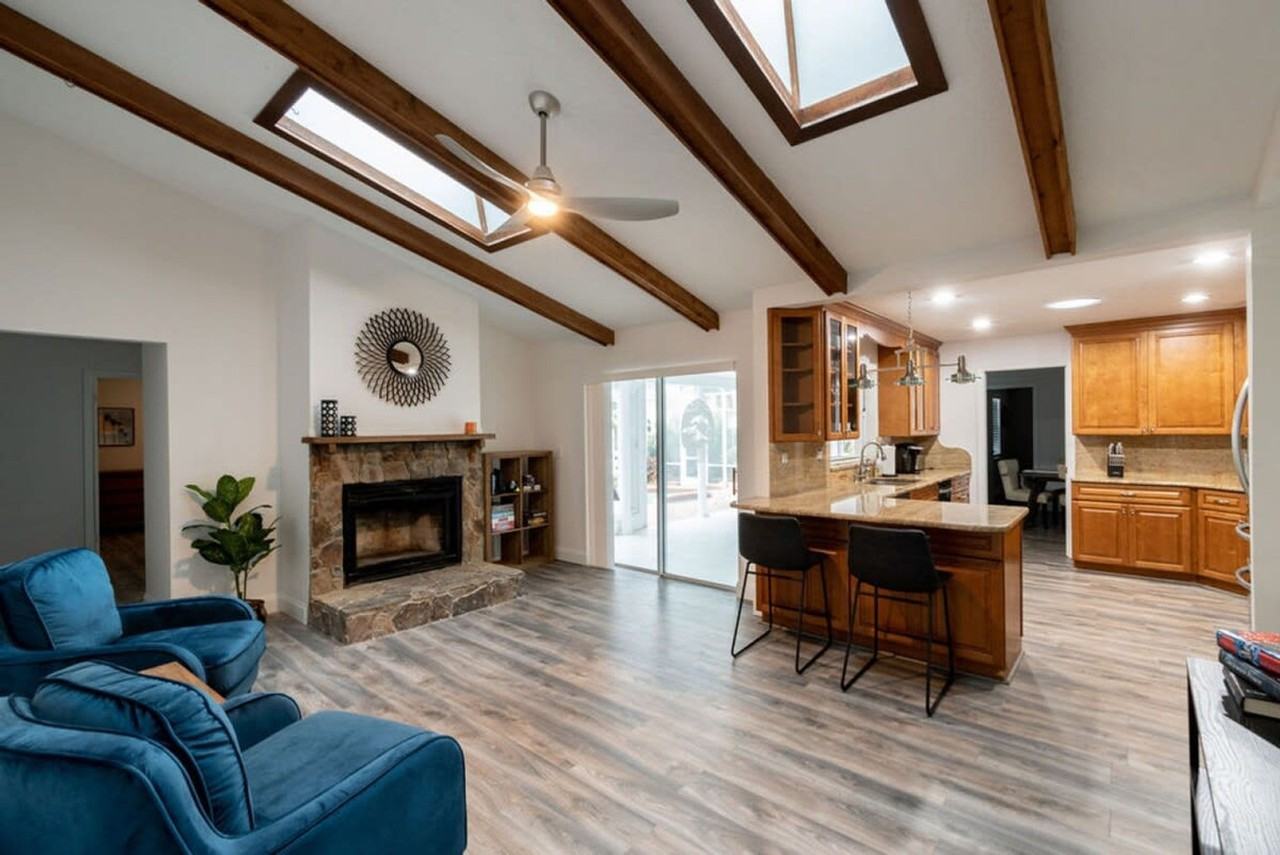 2330 Sykes Creek Dr #1044335P - Photo 5 of 50