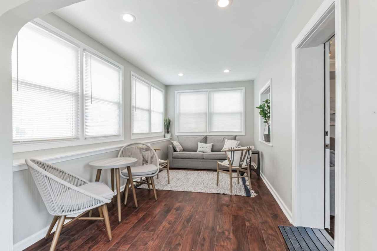 N Dudley Ave #1049515P - Photo 2 of 15