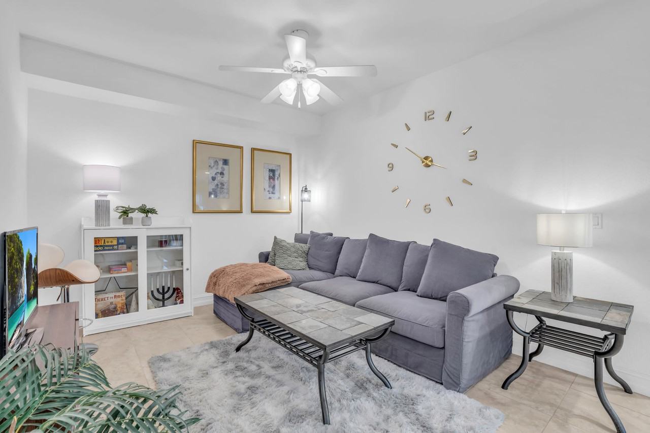 28650 Carriage Home Dr #1049692P - Photo 4 of 31