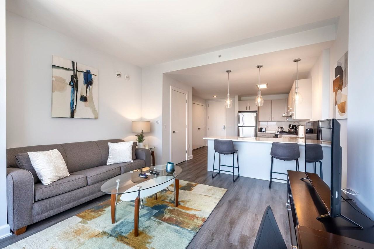 405 Atlantic St #1050384P - Photo 4 of 14