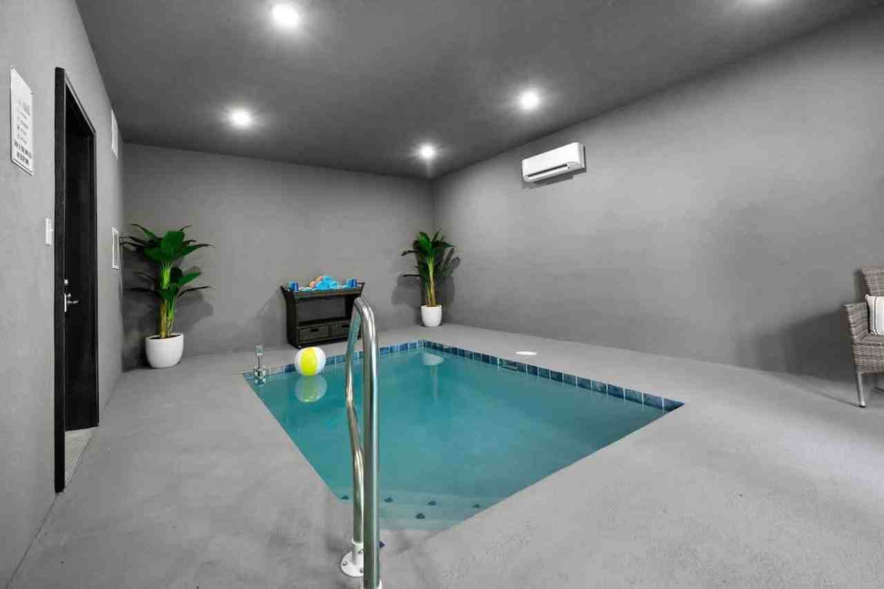 2609 Stonebrook Dr #1051735P - Photo 2 of 35