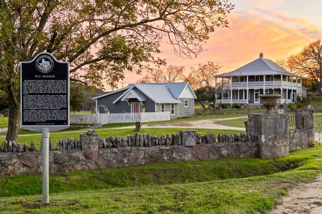 9 Maytum Pass #1054130P - Photo 3 of 27