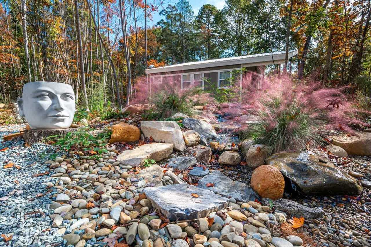 288 Stonewall Road - Photo 3 of 135