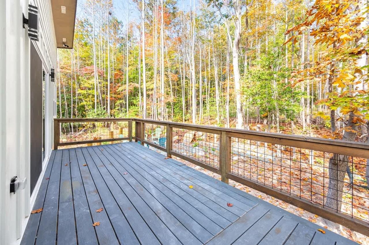 288 Stonewall Road - Photo 6 of 135