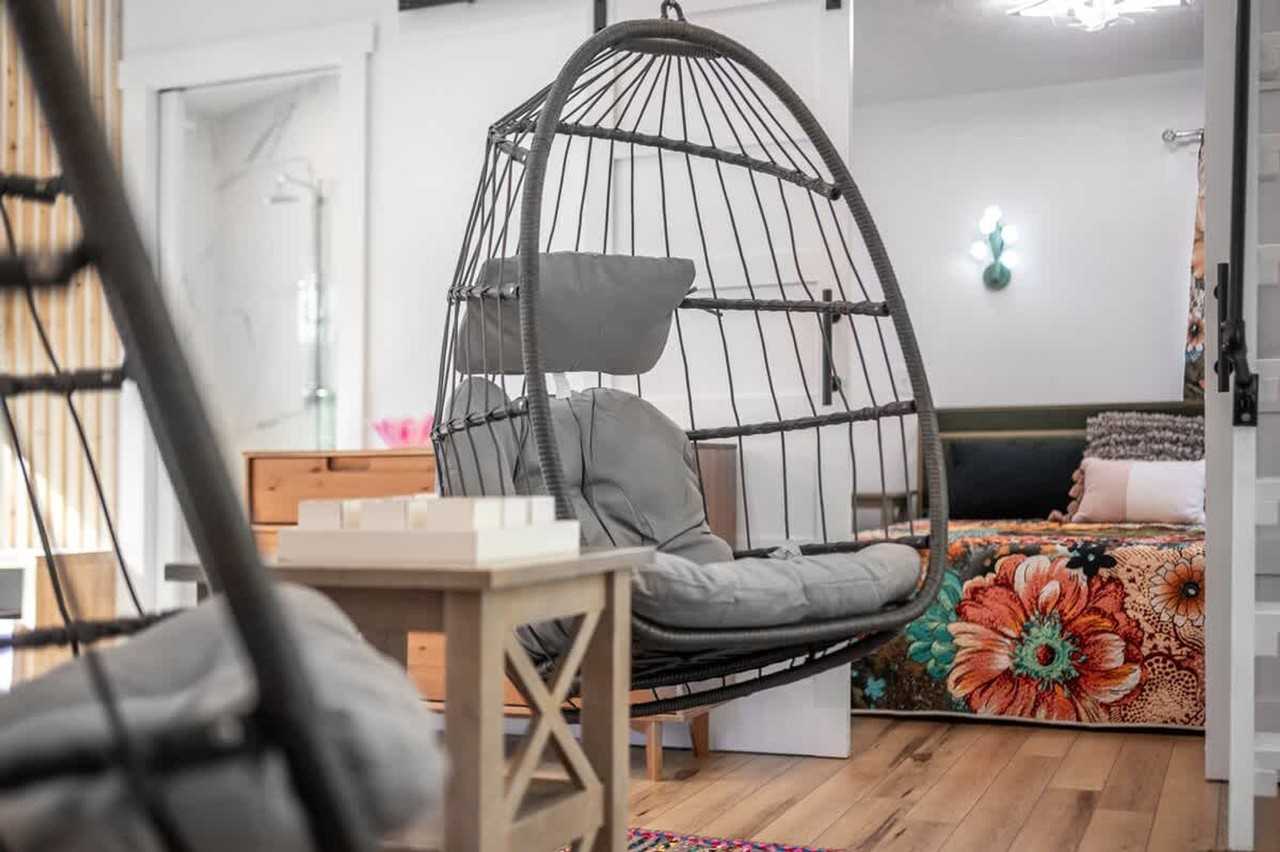 288 Stonewall Road - Photo 5 of 135