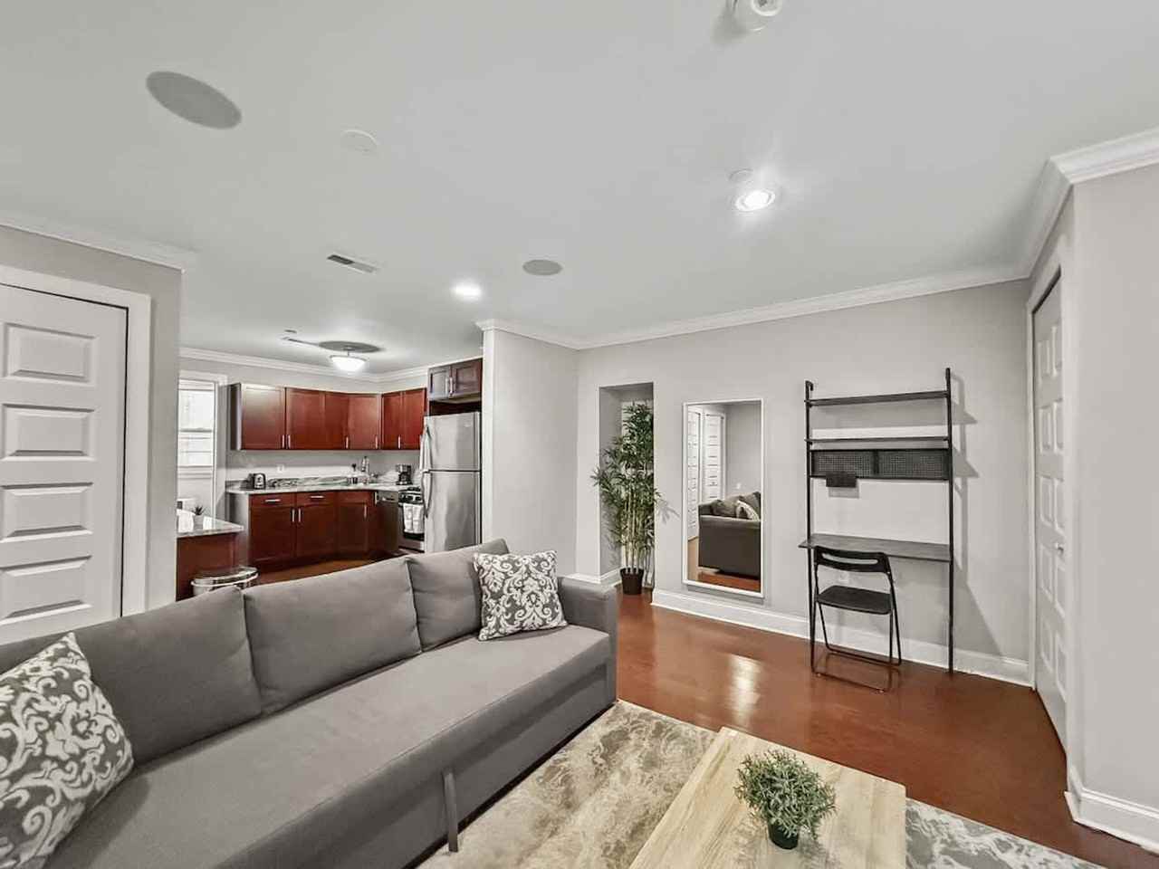 601 S 2nd St #1055960P - Photo 2 of 16