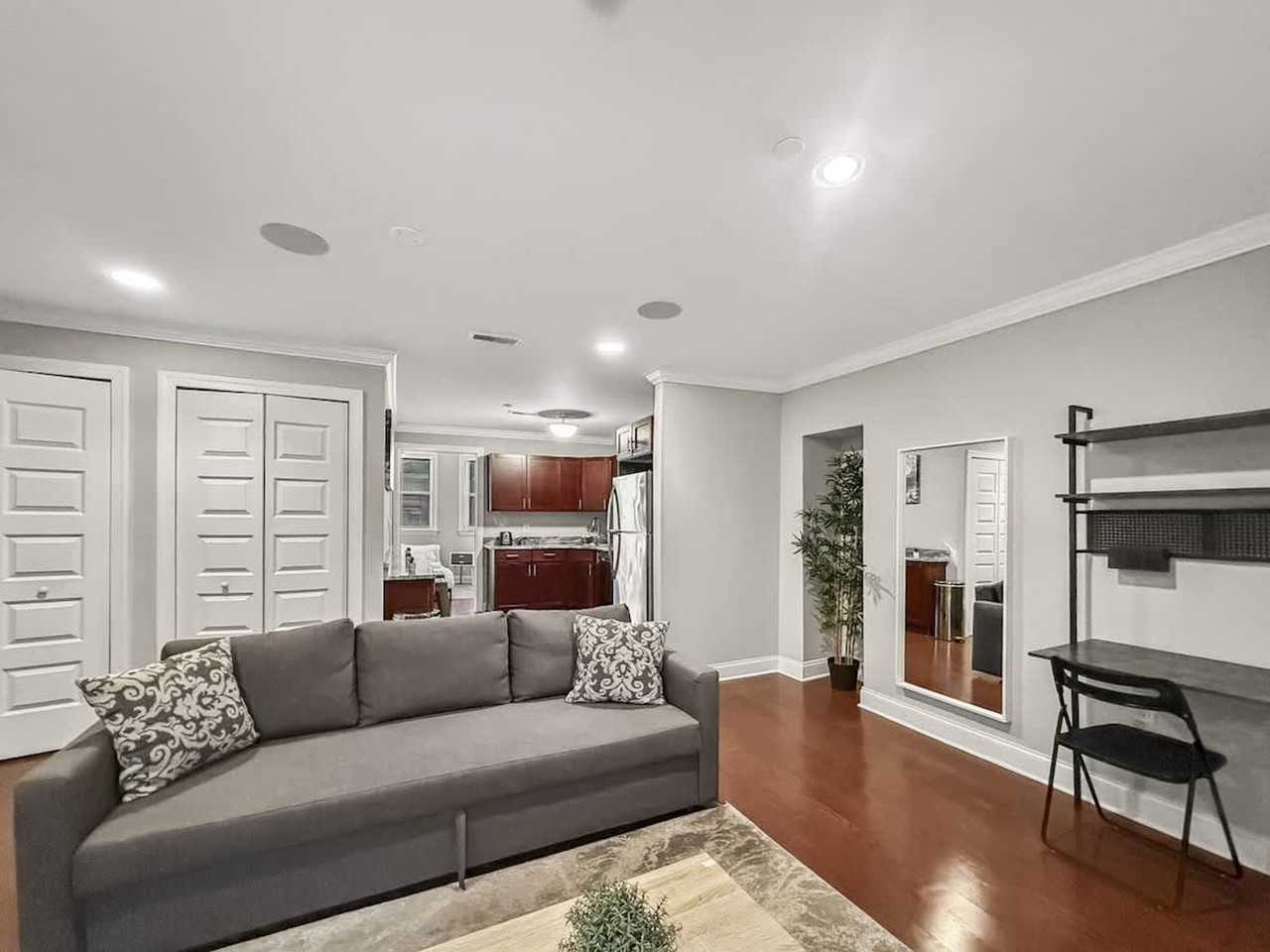 601 S 2nd St #1055960P - Photo 3 of 16