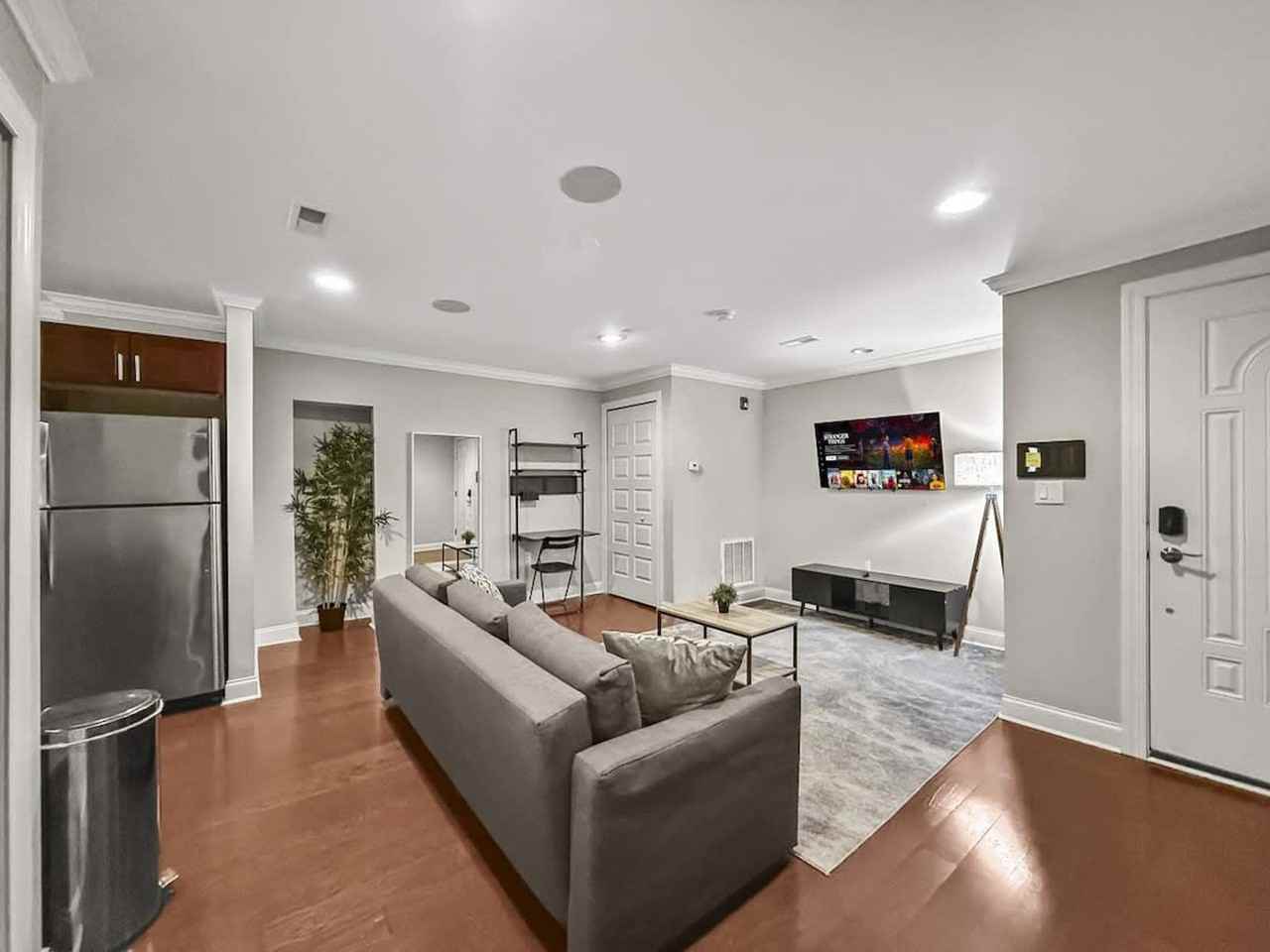 601 S 2nd St #1055960P - Photo 4 of 16