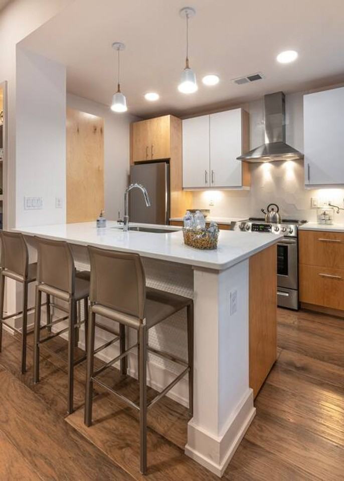 1502 Race St #1056057P - Photo 2 of 28