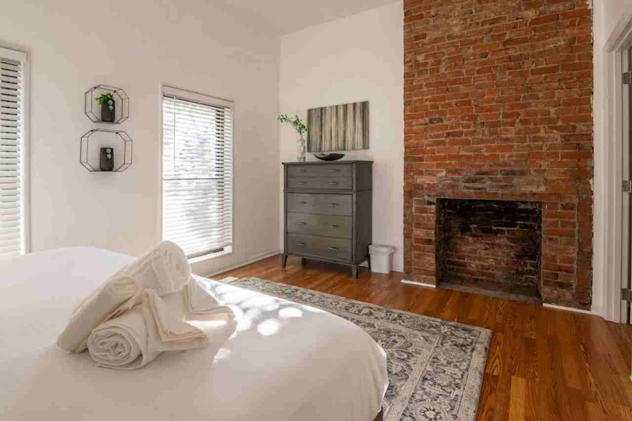 964 Pavilion Street - Photo 4 of 18