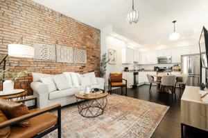 featured image of 1354 Broadway St