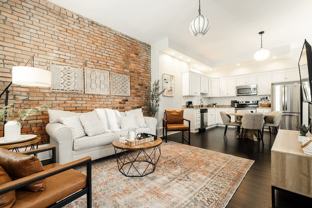 1354 Broadway St - Photo 1 of 1