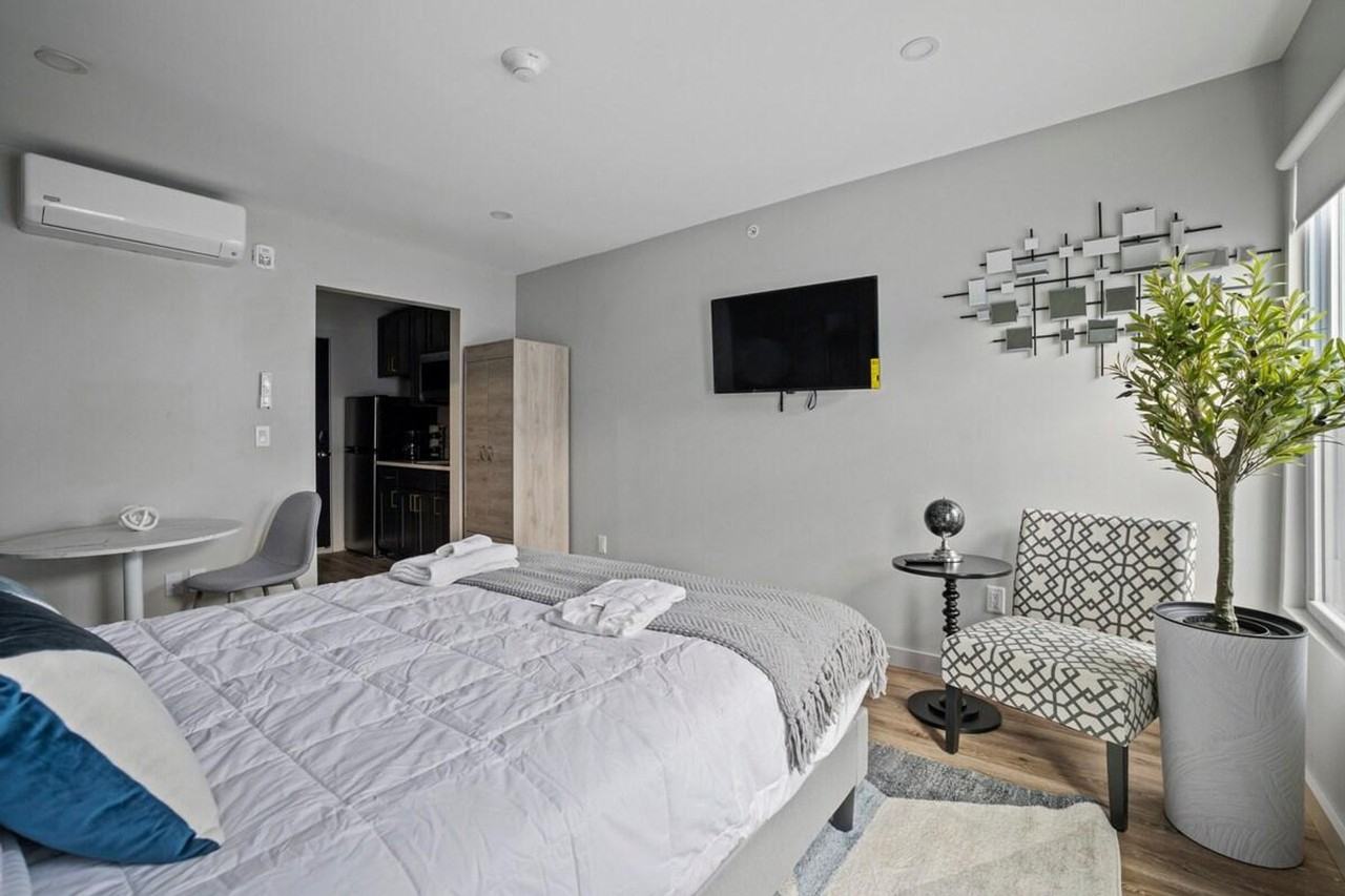 73 Cottage St #1056796P - Photo 6 of 8